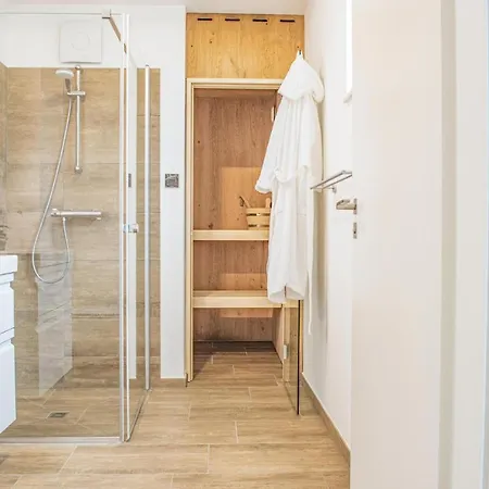 Cozy In Lembruch-duemmer With Wifi 度假居 *